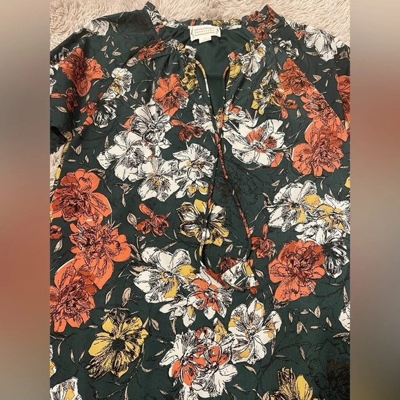 Loveriche Green Floral Dress Tunic with Ruffle Bell Sleeves Size Small - Picture 5 of 7